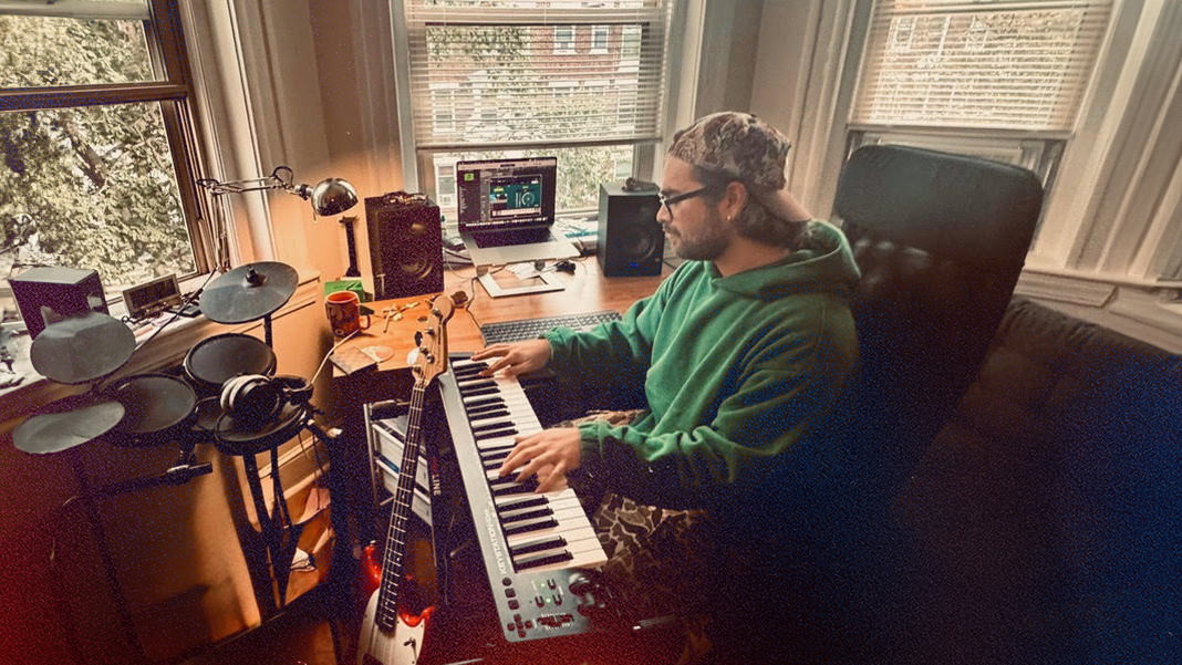 back on stage-web-kerem-seckin-roportaj