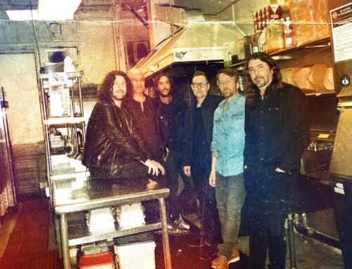 Foo Fighters – Your Favorite Toy